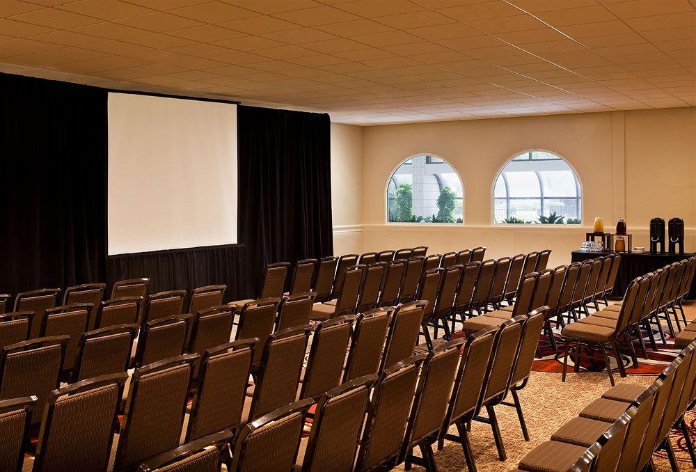 Sheraton Tampa Brandon Hotel Εξωτερικό φωτογραφία