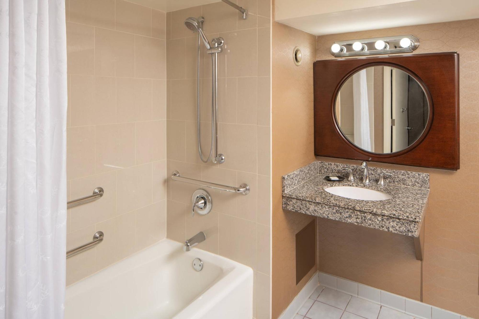 Sheraton Tampa Brandon Hotel Εξωτερικό φωτογραφία