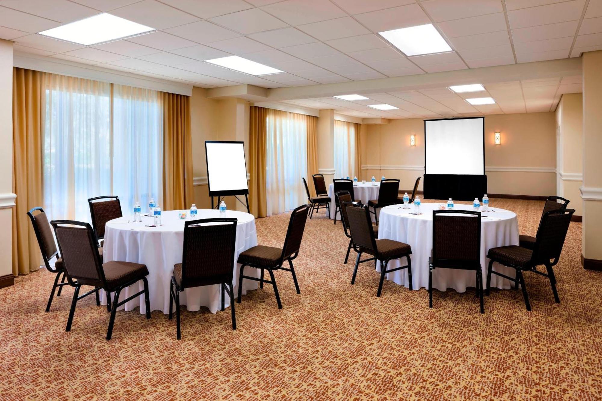 Sheraton Tampa Brandon Hotel Εξωτερικό φωτογραφία